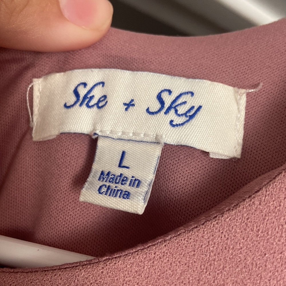 Worn Once - Picture 2 of 2